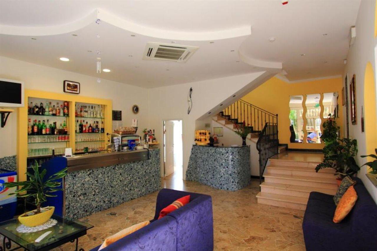 Hotel Moby Dick Rimini Kültér fotó